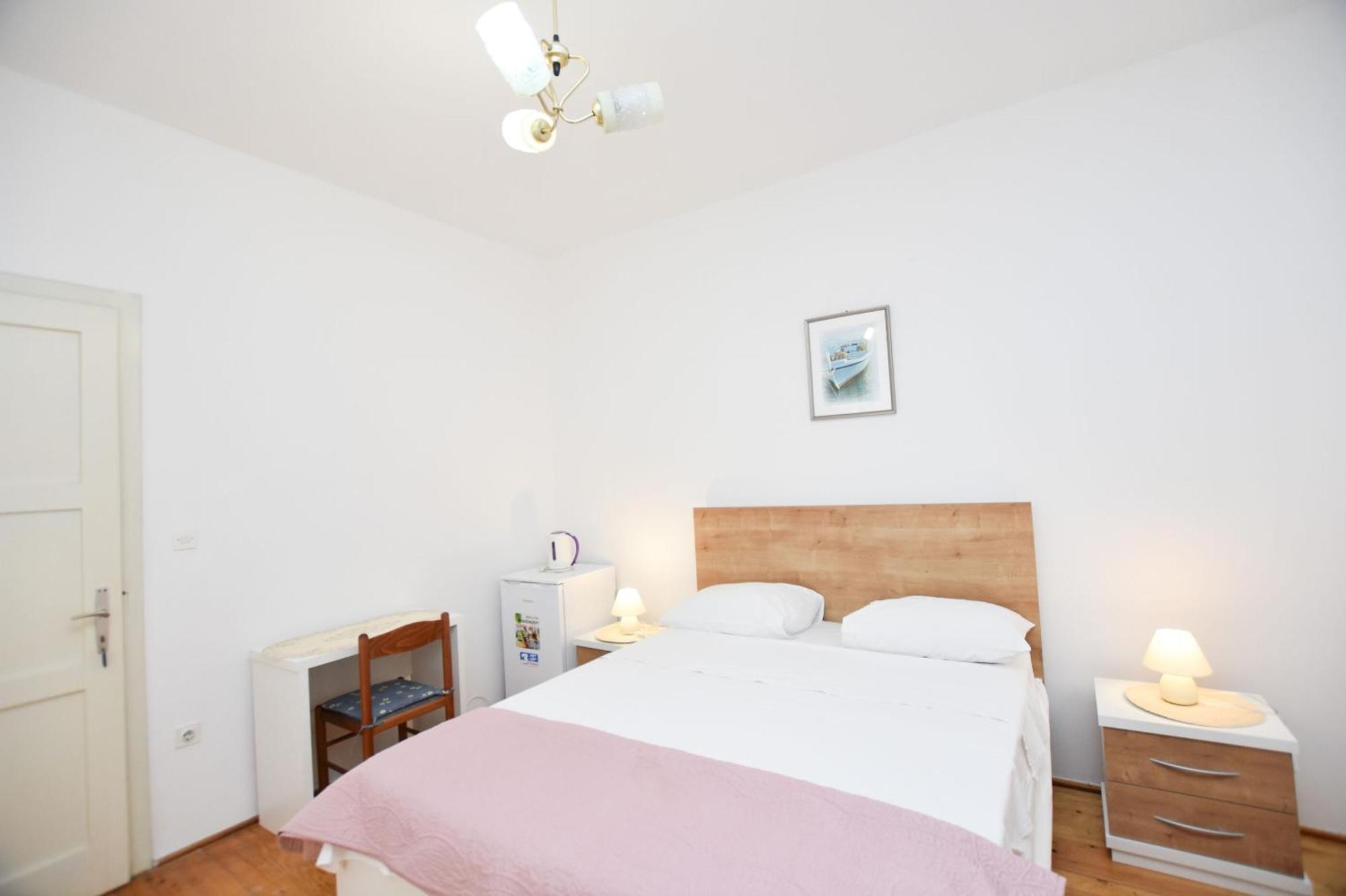 Apartments And Rooms Jakov Primošten Стая снимка