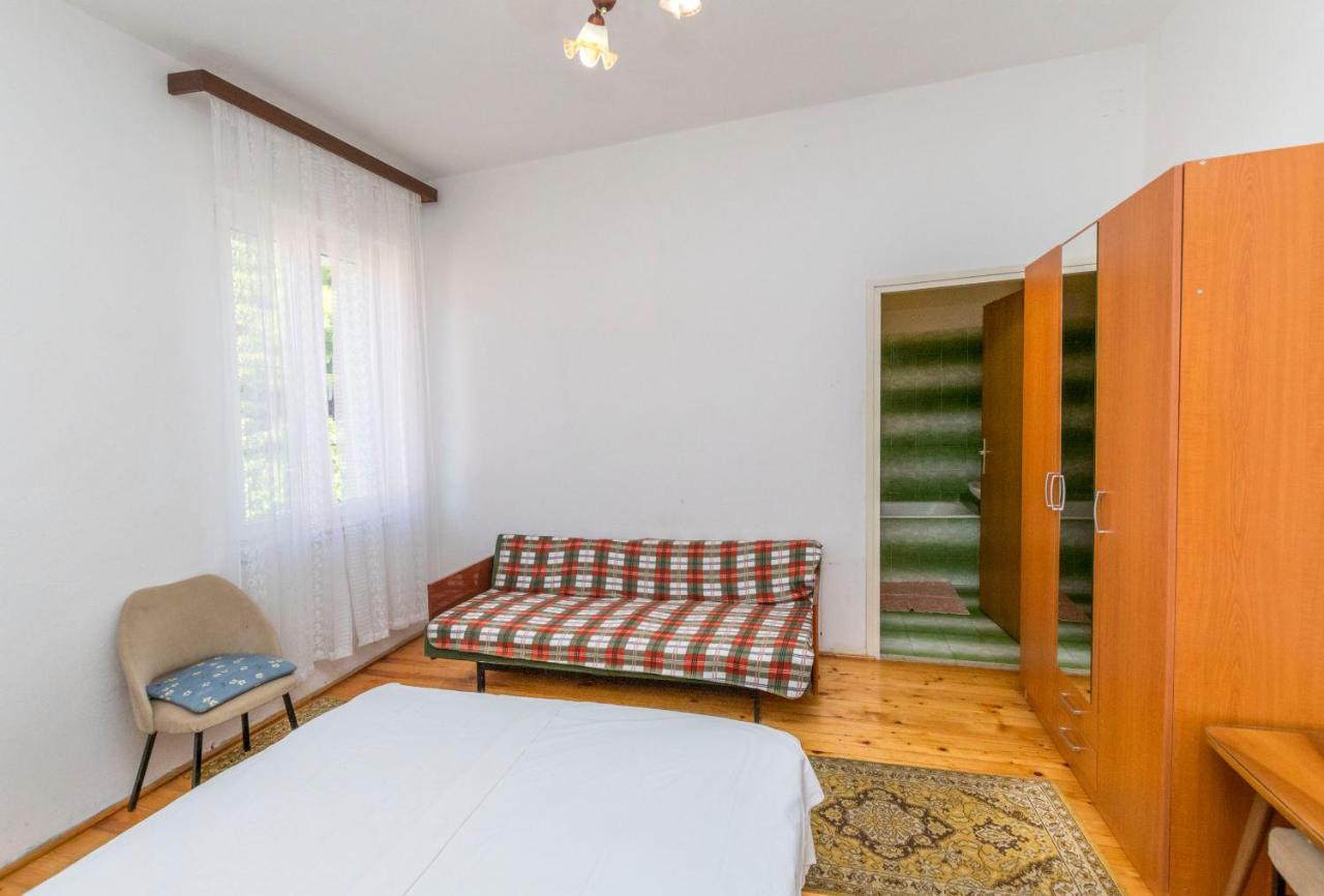 Apartments And Rooms Jakov Primošten Екстериор снимка